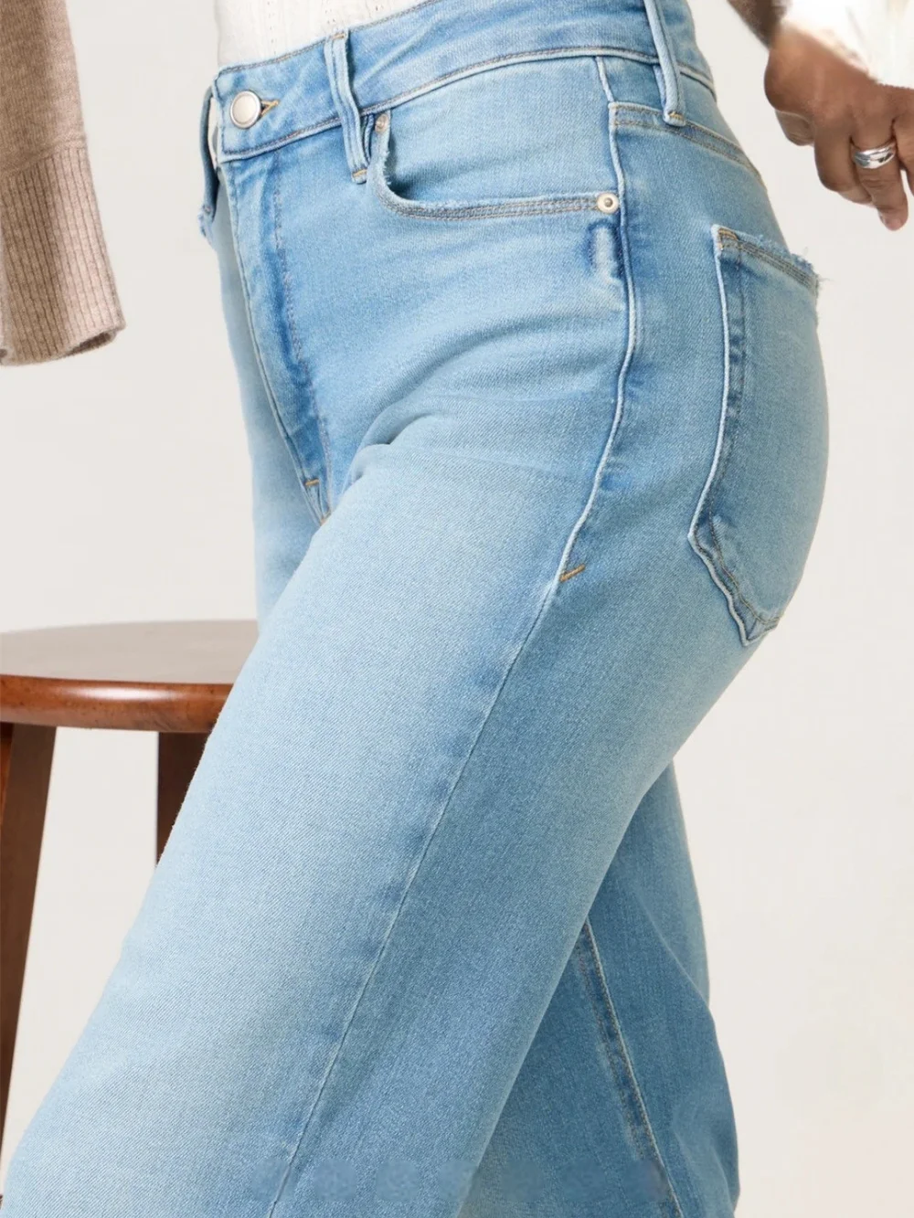 Good American Good True Straight Jeans Womens 4 High Rise Light Wash Stretch